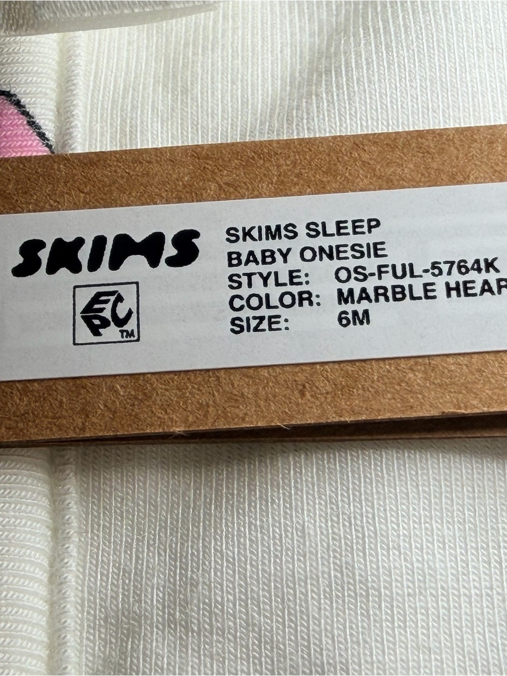 NWT SKIMS White Footed Sleep Sack with Pink Heart Logos - Picture 3 of 4